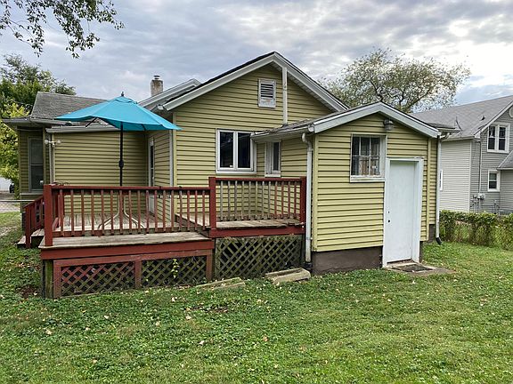 410 East Mill Street rear deck and exterior